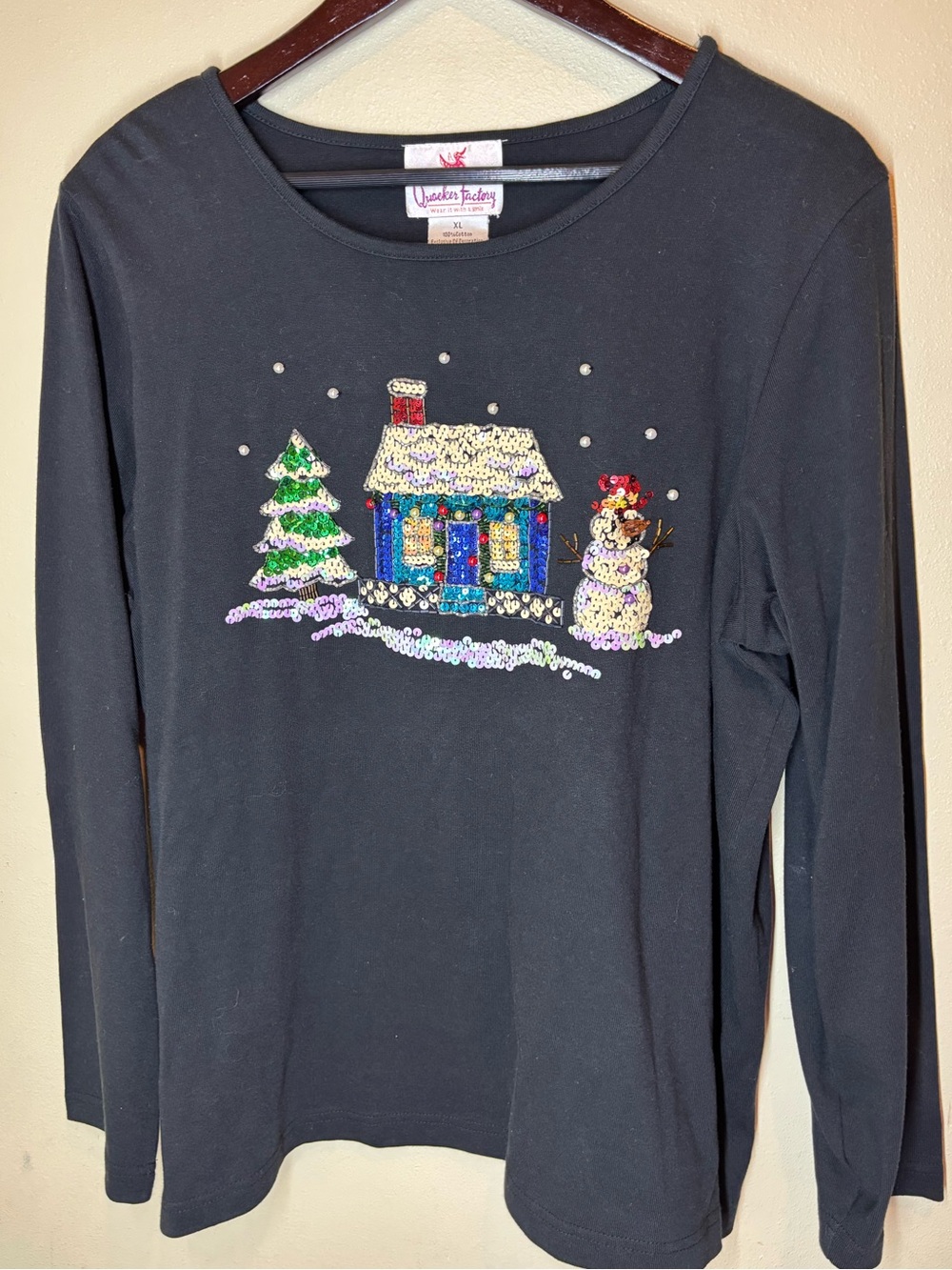 Quacker Factory Whimsical Sequin Holiday Cabin Top - Black, XL, 100% cotton!